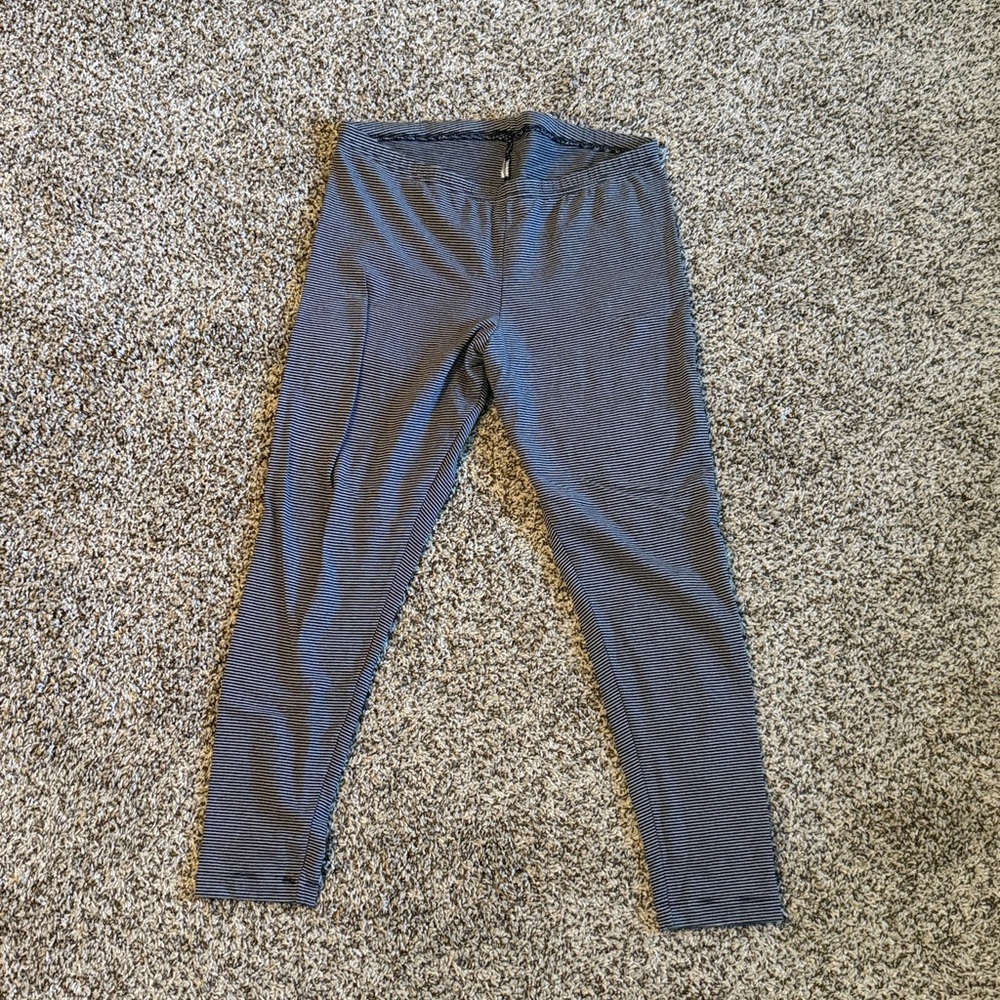 Old navy brown and khaki stripe leggings
